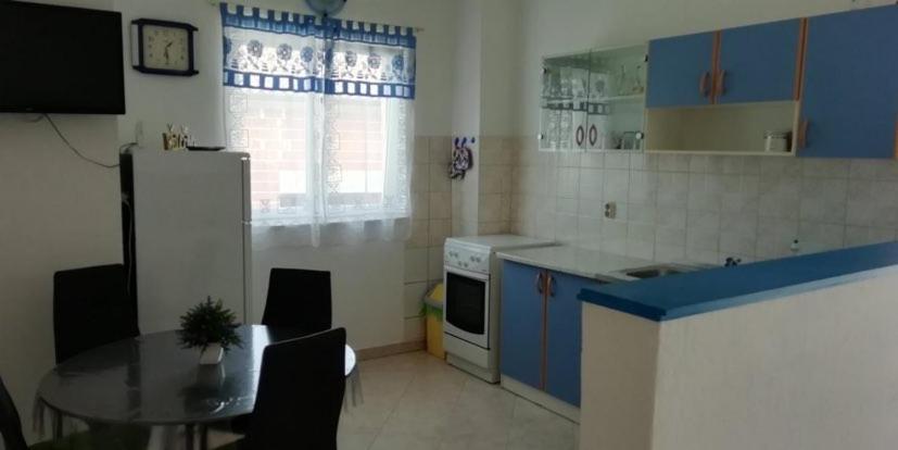 Apartments Hatic Drenje  Екстериор снимка